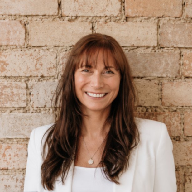 Kimberly, founder of CreoTibi
